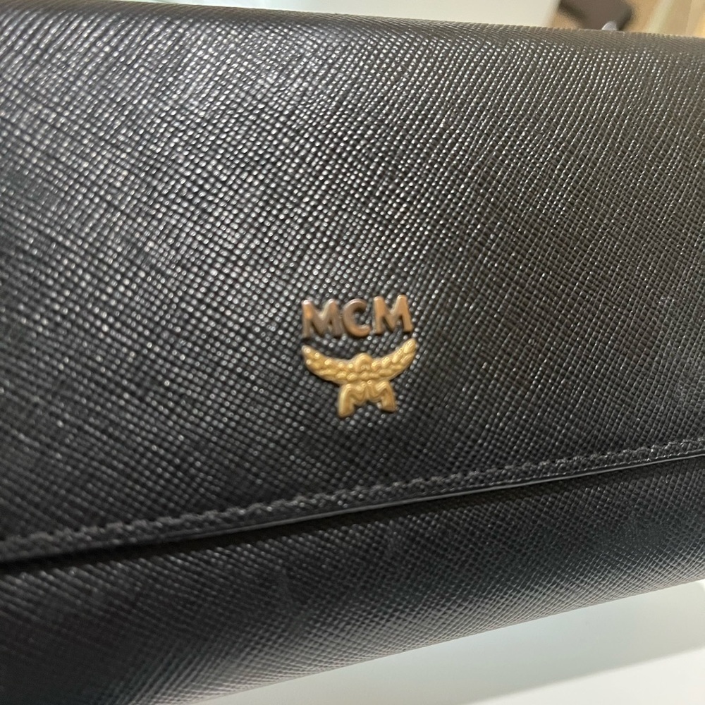 MCM BLACK/PURPLE LONG SAFFIANO TRIFOLD WALLET - Picture 3 of 11